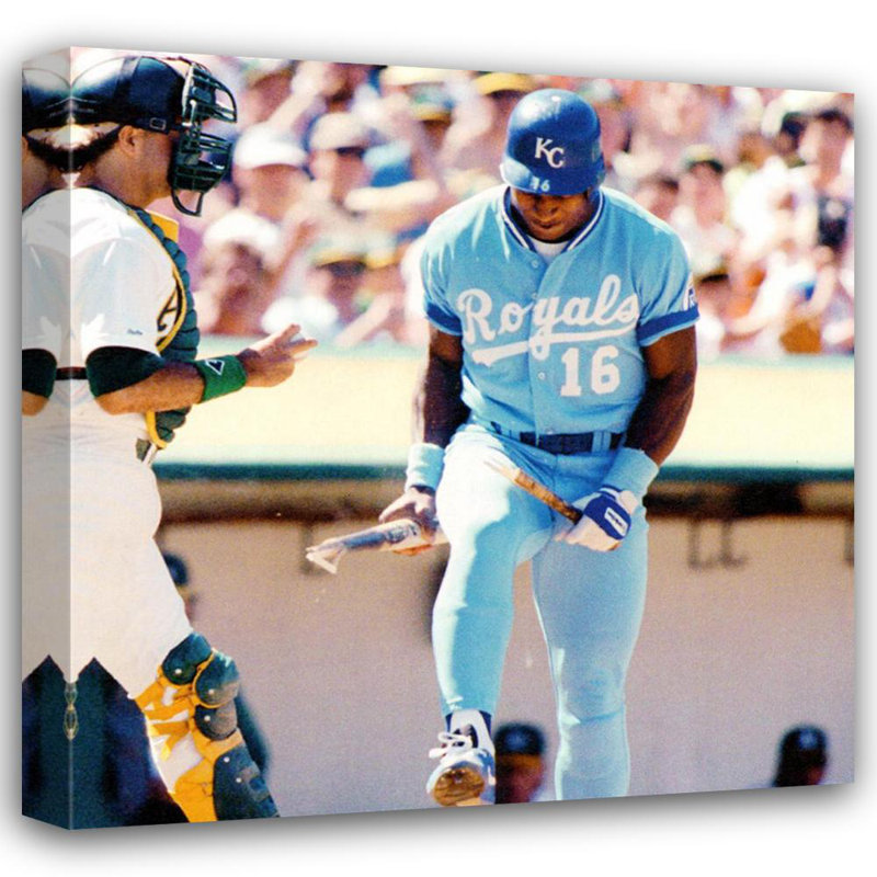Bo Jackson, H 15 po x l 15 po