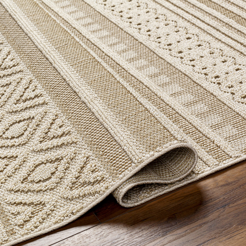 Nasiir Geometric Indoor / Outdoor Rug, Runner 2'7" x 7'3"