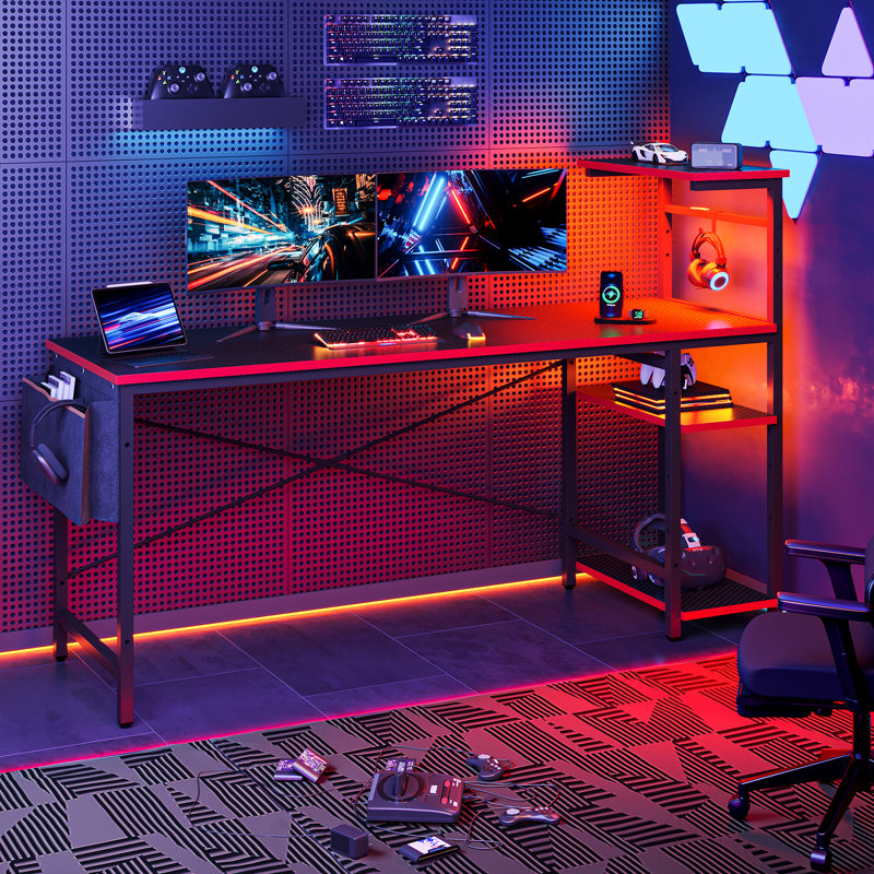 Bureau d'ordinateur de bureau à domicile 61,3 po Amaliya, bureau de jeu à DEL avec tablettes réglables et sac de rangement