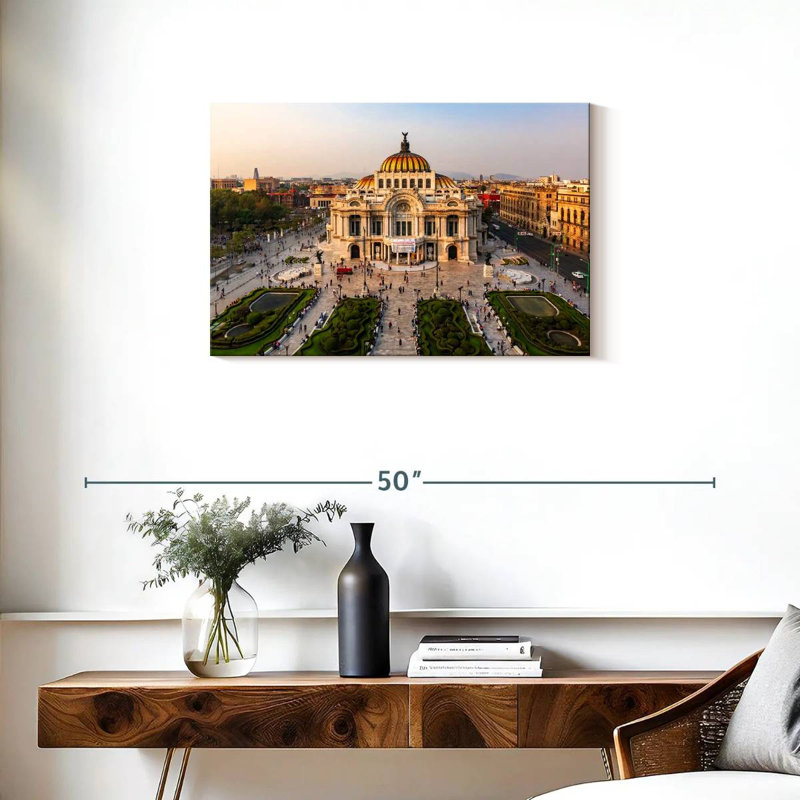 Centre de la culture Sirci, H 20 po x l 30 po