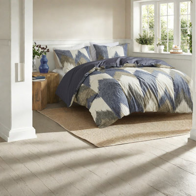 Modern Cotton Bedding Sets, Ikat Chevron Design, Ideal For Home