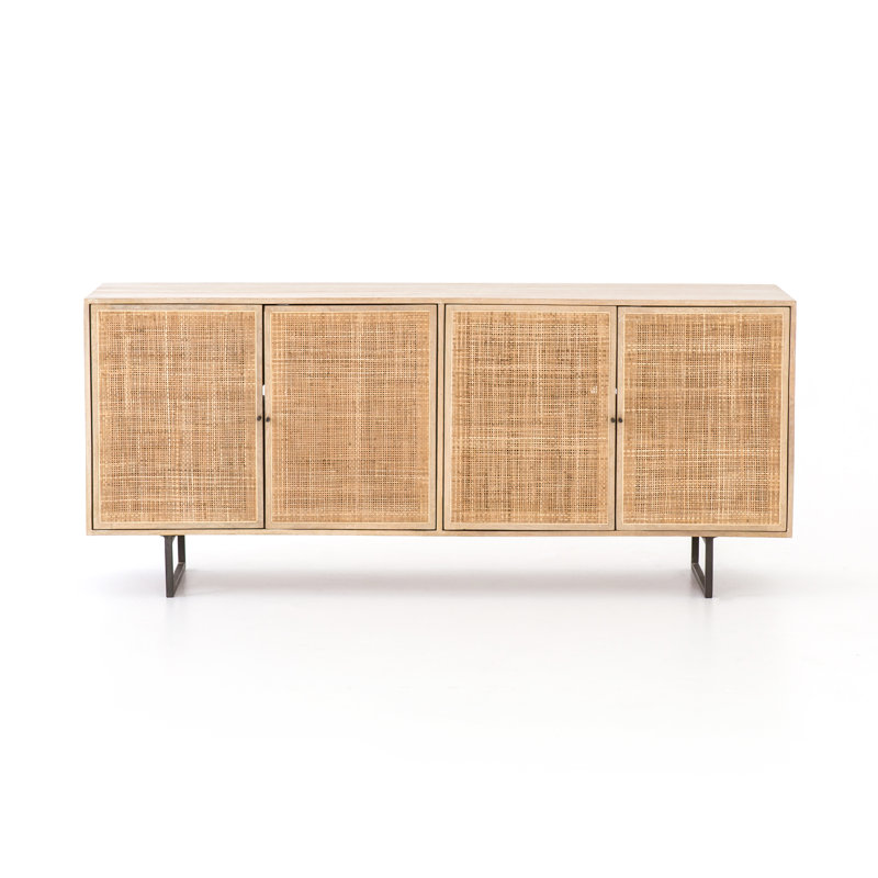 Buffet 72 po Carmel, Manguier naturel