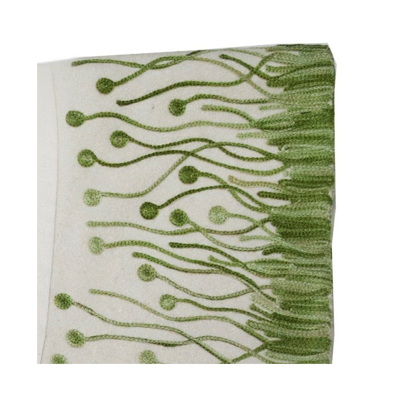 Flora Christmas Tree Skirt in Green