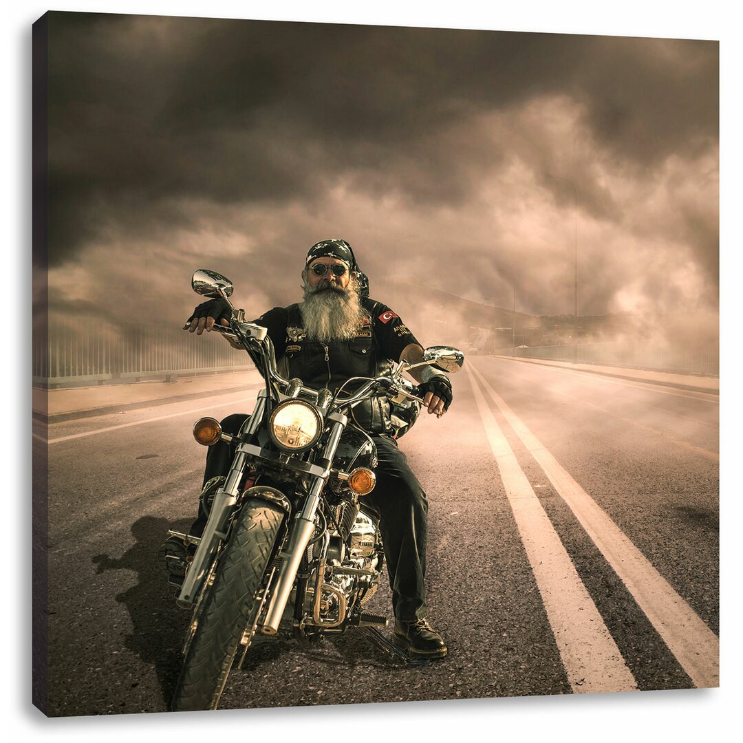 Leinwandbild Biker im Nebel auf Highway USA