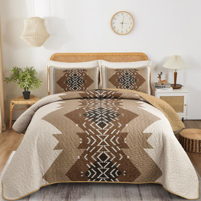 3-Piece Boho Aztec Western Quilt Set Textured Bedspread Coverlet with Pillowcases for All Seasons