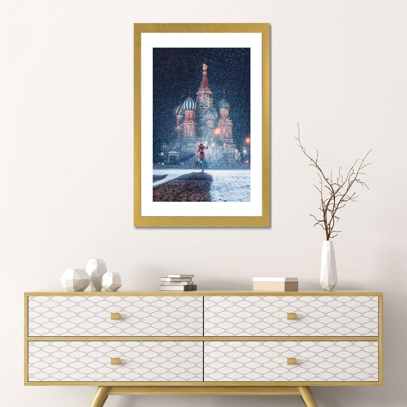 « Such Fairytale » par Hobopeeba-impression, H 24 po x l 16 po x P 1 po, Papier encadré doré, Blanc