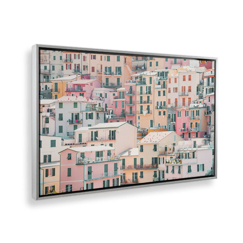 «Pastel Village», reproduction sur toile, Cadre en chrome poli, H 12,75 po x l 18,75 po x P 1,75 po