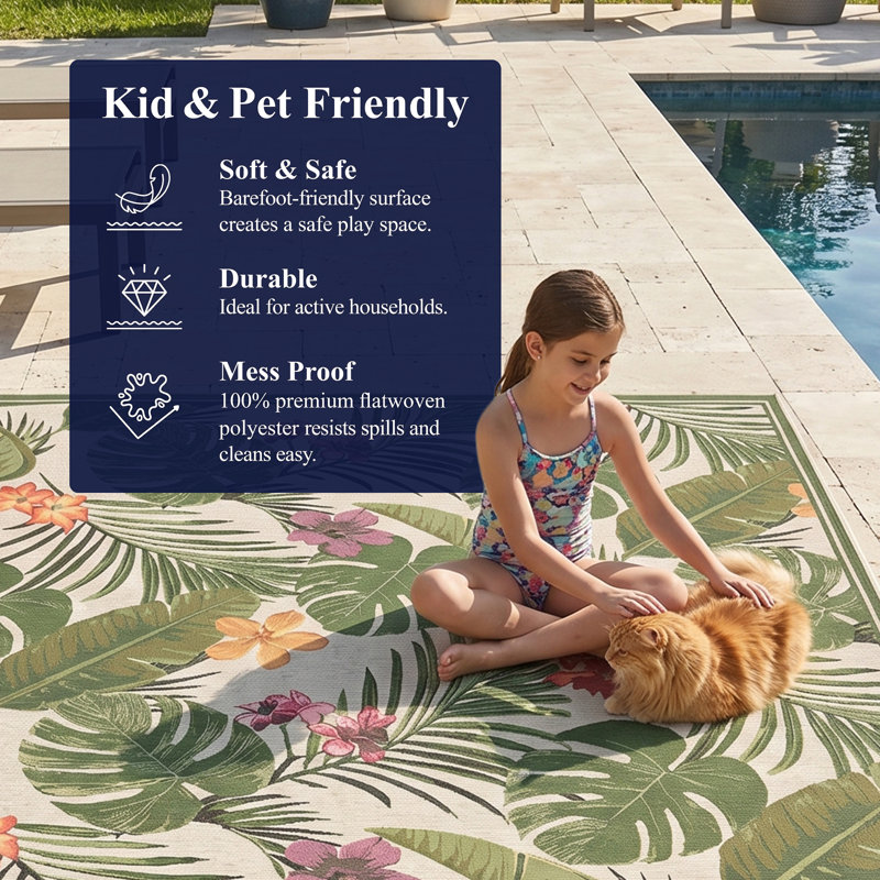 Mayshar Floral Ivory Hunter Green Indoor Outdoor Area Rug, Rectangle 5'3" x 7'6"