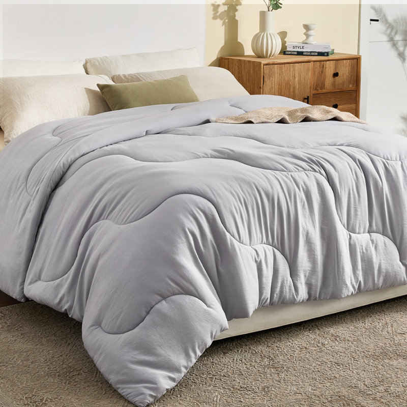 Lightweight All Season Soft Down Alternative Comforter/Duvet Insert with 4 Tabs - Machine Washable, Gray, Queen