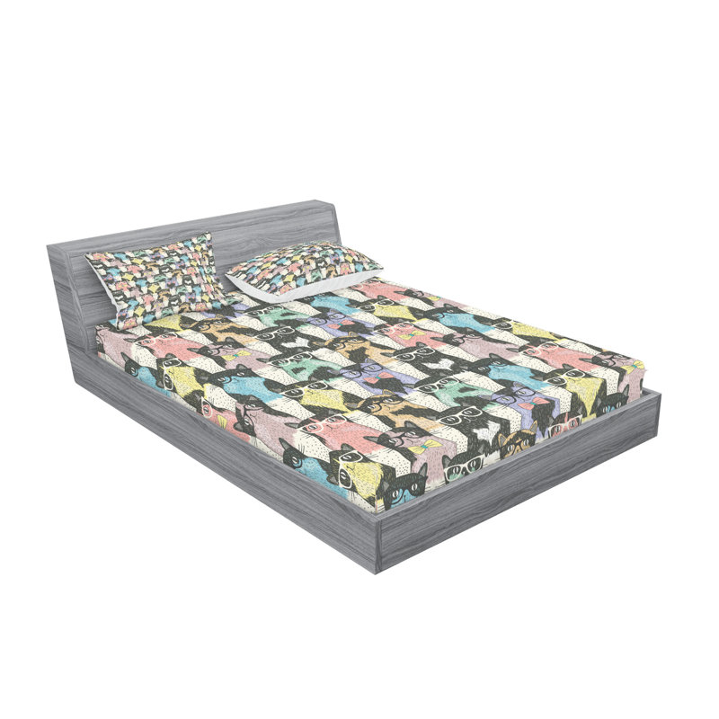 Ambesonne Cats Fitted Sheet & Pillow Sham  Set,  Multicolor, Queen Sheet Set with 4 Pillowcases