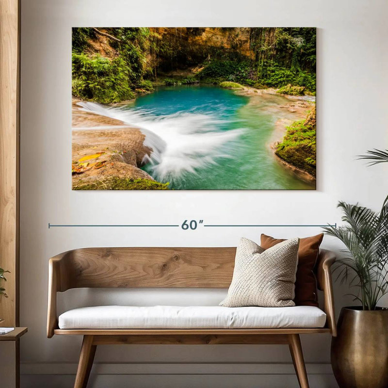 Cascade Alvord Blue Hole, H 34 po x l 51 po