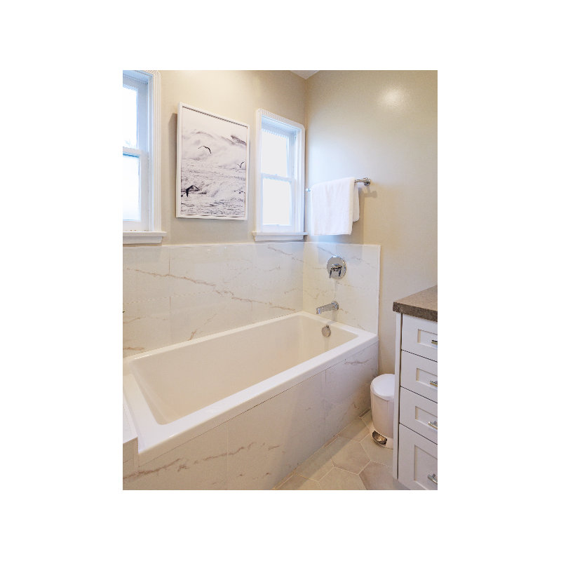 Lacey 60'' L Soaking Bathtub, White, Satin Brass
