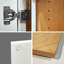 Armoire blanche en bois massif avec portes doubles et 2 tablettes de rangement réglables pour la cuisine, la salle de bain et la buanderie.