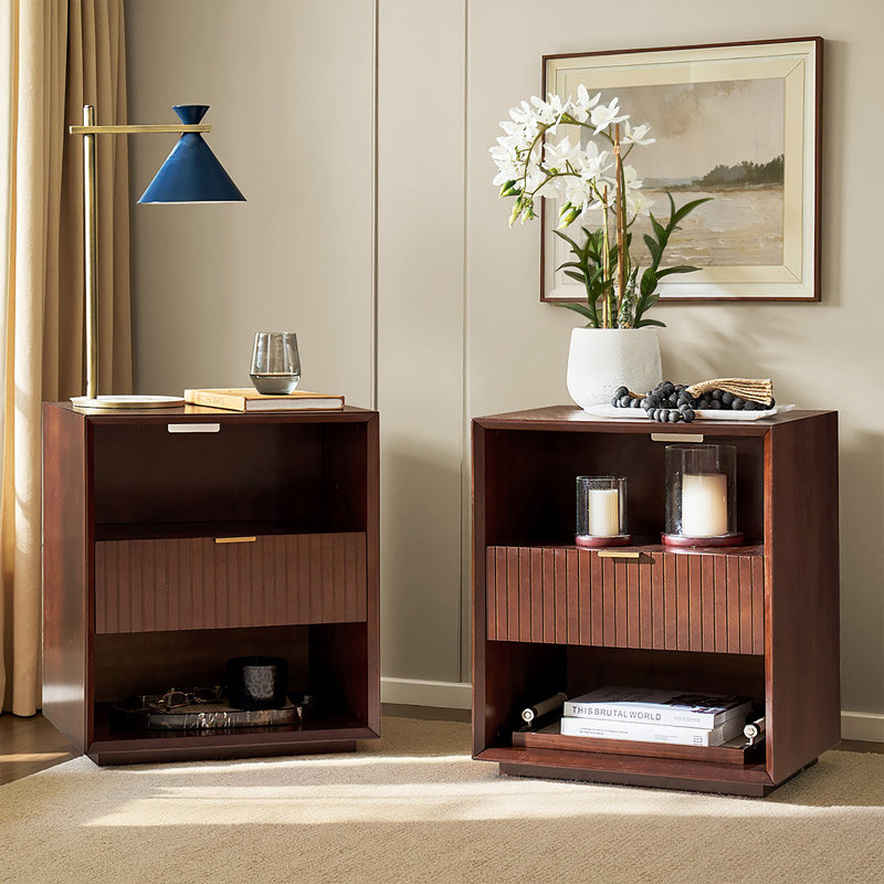 Guille Mid-century Modern 1-Drawer Fluted  End Tables with Built-in Power Outlet & USB Ports and Solid Wood Legs Set of 2
