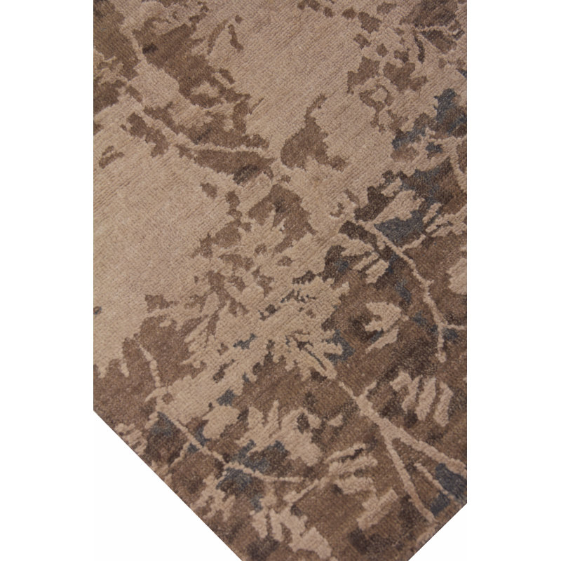 Hundley Wool Floral Area Rug, Rectangle 9' x 12'