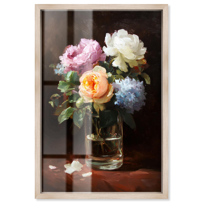 «Velvet Dusk III», décor floral, boîte-cadre par Art Remedy, H 55 po x l 37 po, Crème, crème