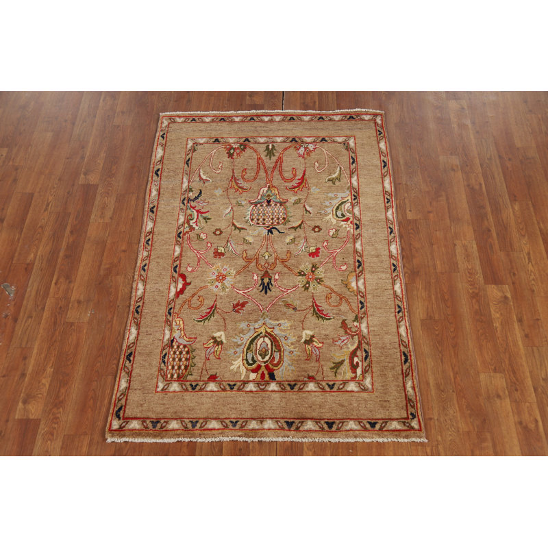 Tapis oriental à motif floral et teinture végétale Ziegler