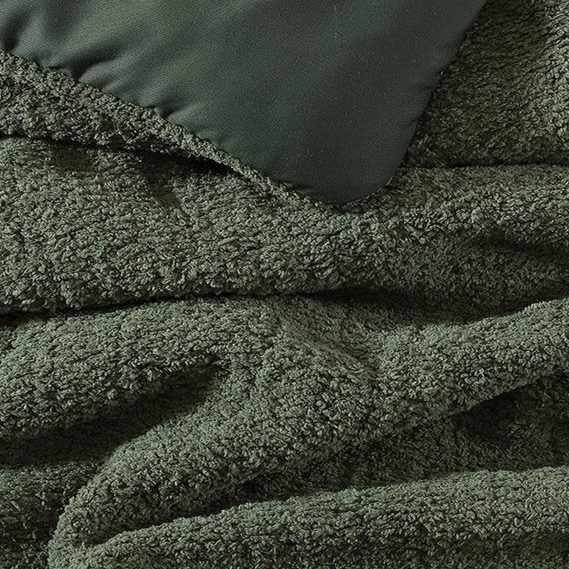 Snug Standard Comforter, King Comforter, Moss