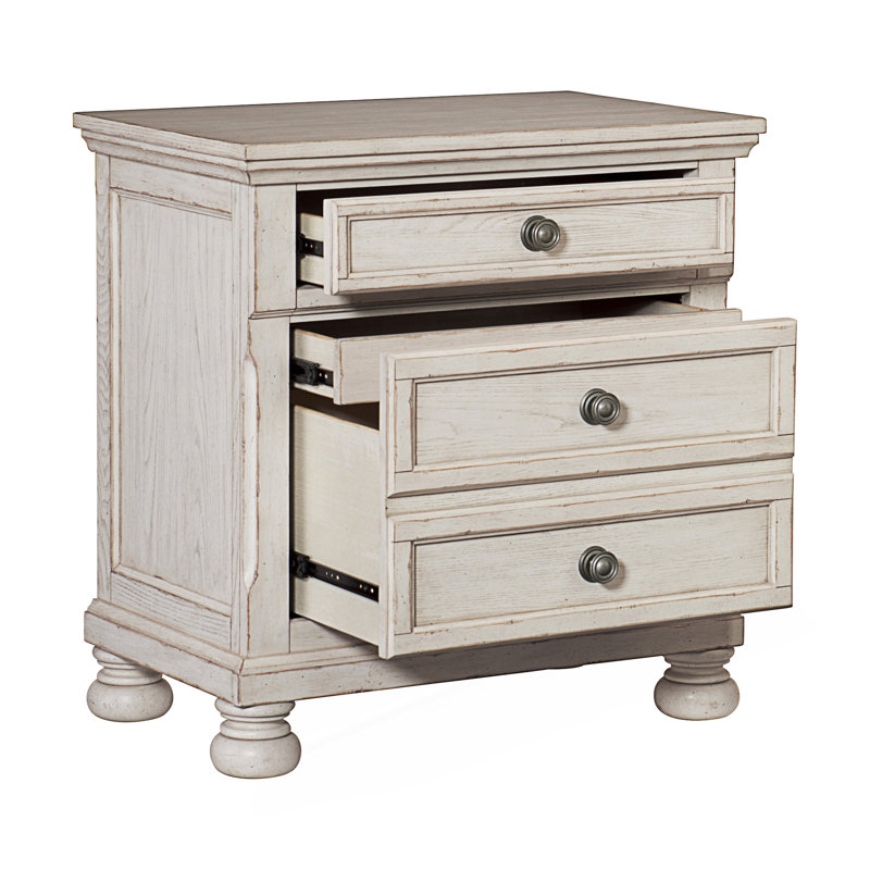 Table de chevet, table de bout Transitional Design