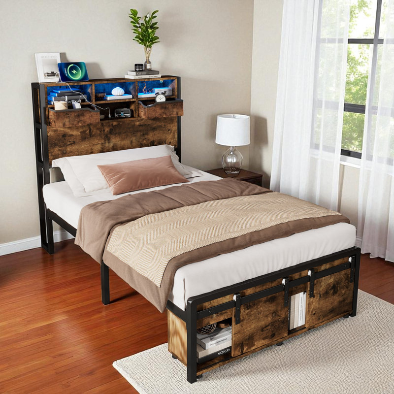 Bed, Single (90.5 x 209 cm)