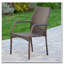 Chaise d'extérieur en osier de style neutre à décor polyvalent