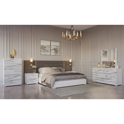 Francheska 4 Piece Bedroom Set King