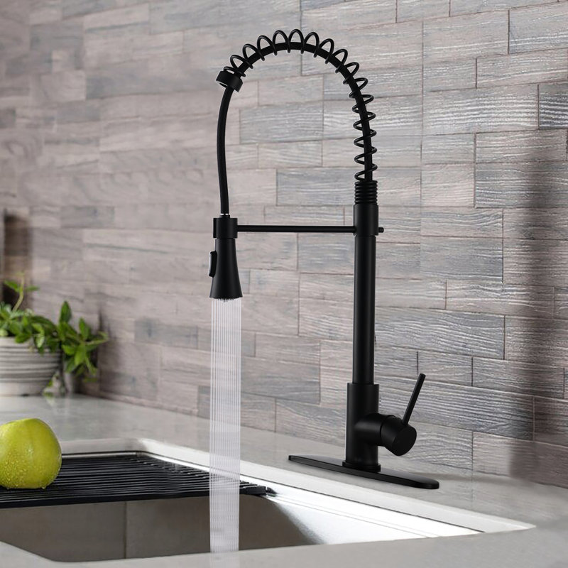 Robinet de cuisine noir mat avec rétractable, conception à arc haut, à ressort, en acier inoxydable 304, robinet commercial à débit de 1,8 gal / min, poignée simple vers le bas, finition ponctuelle, acier 304