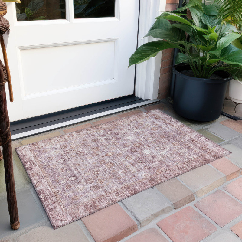 Tapis intérieur / extérieur lavable à la machine Xhevrie, Rectangle 1 pi 8 po x 2 pi 6 po