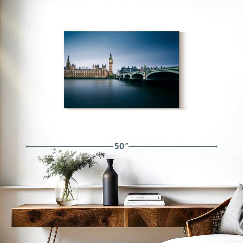 Nicci London Riverside Blue Hour, H 20 po x l 30 po