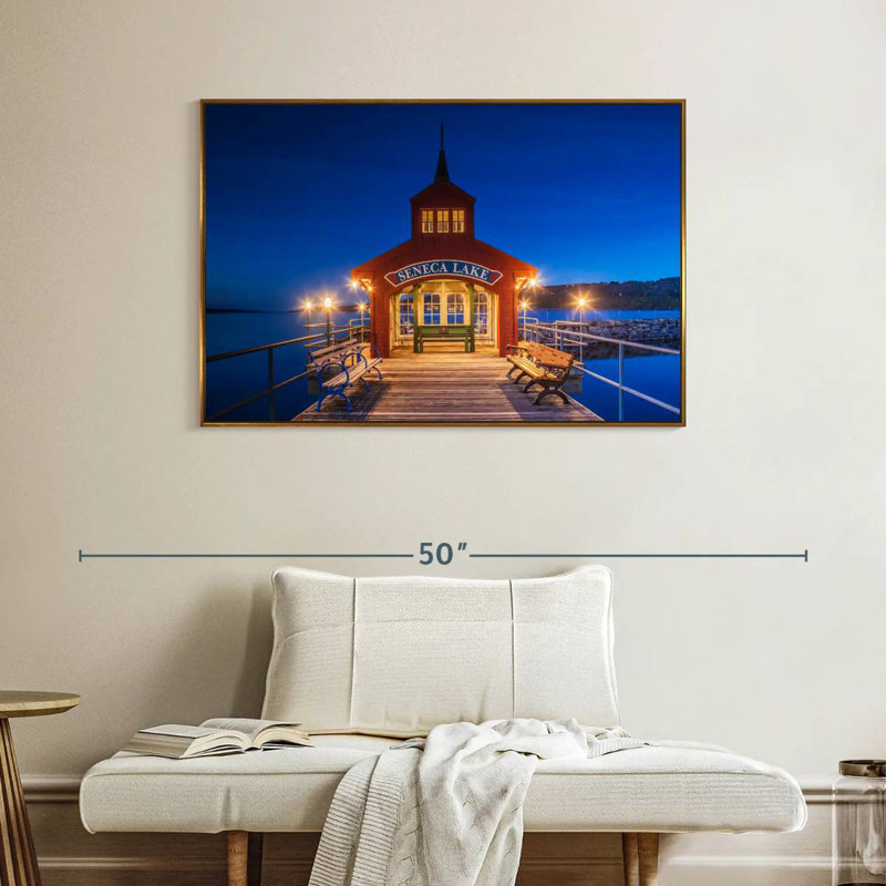 Seneca Lake Pier, Cadre flottant doré, 40 po x 27 po