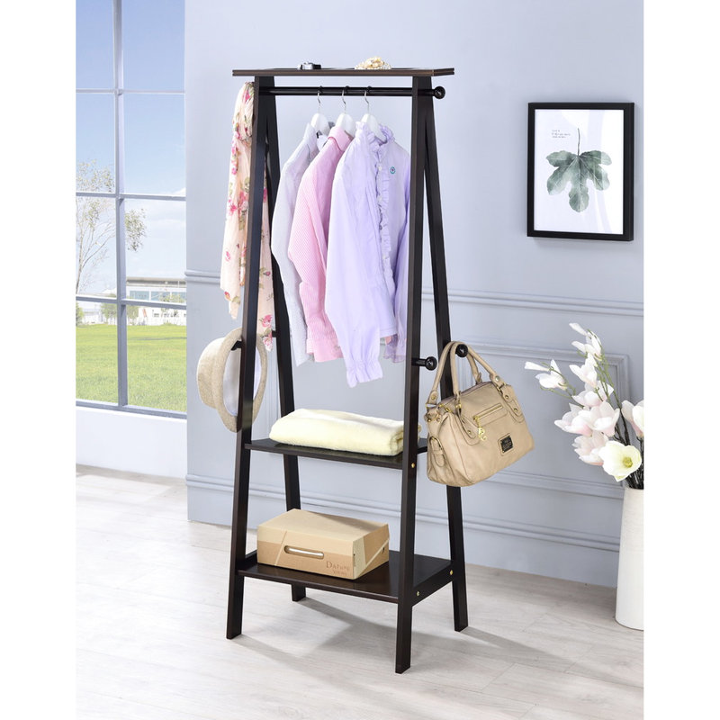 Étagère à vêtements 59 po en bois foncé 59 po, capacité de 75 lb, 3 tablettes, manteau de bois à assembler requis