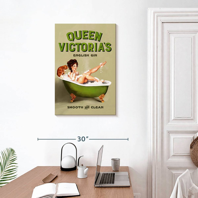 Tergel Queen Victoria Bath, 30" H x 20" W