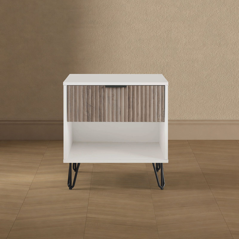Dumbo 20" W Modern 1-Drawer Fluted Nightstand in Rustic Gray and White, White/Rustic Gray