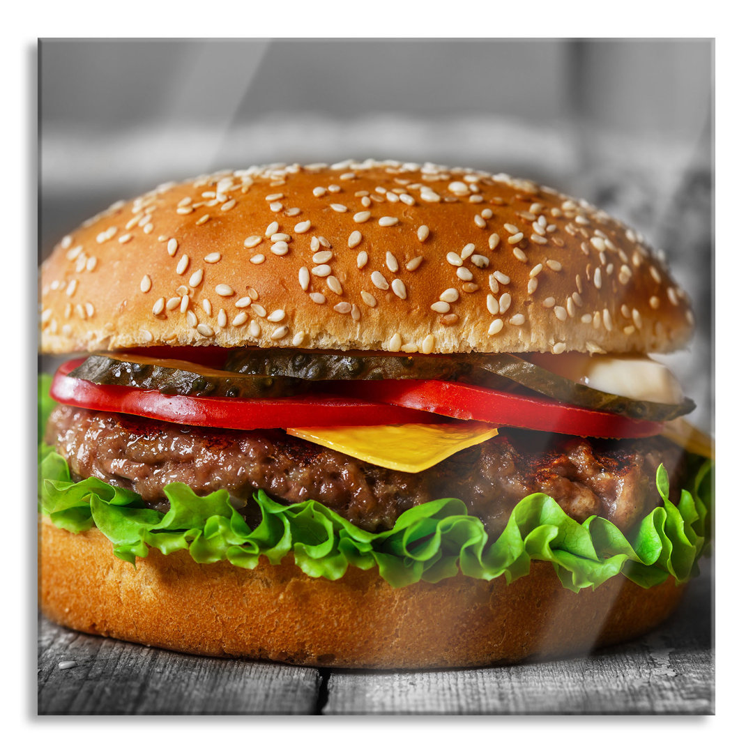 Glasbild "Appetitlicher Cheeseburger"