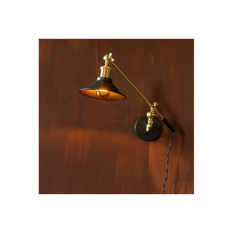 Penelope 1 - Light Swing Arm