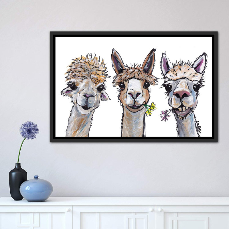 «Alpacas Trio II», reproduction de photo, H 18 po x l 26 po x P 1,5 po, Cadre noir vieilli