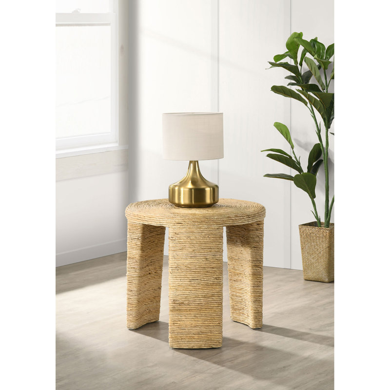 Table de bout ronde en rotin brun tissé naturel Huxton