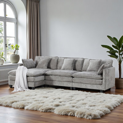 Canapé rembourré en chenille l 113,8 po Genèveve avec repose-pieds, 5 coussins et coussins en mousse dans un emballage compressé