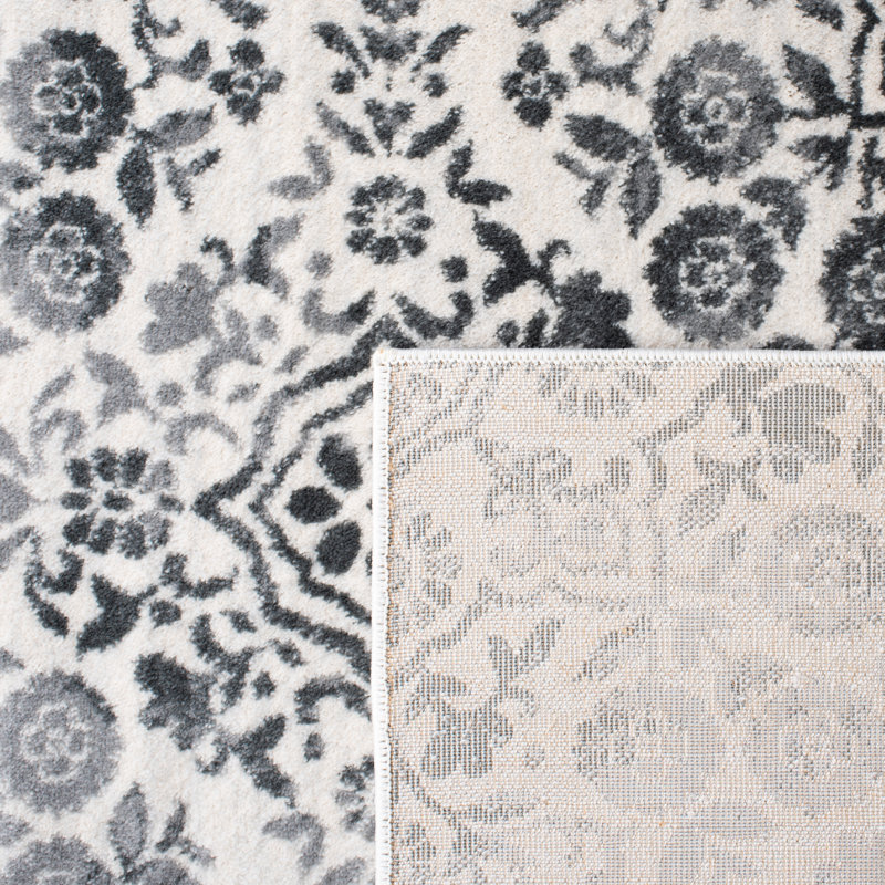 Martha Stewart Isabella Performance Oriental Rug, Rectangle 3' x 5'
