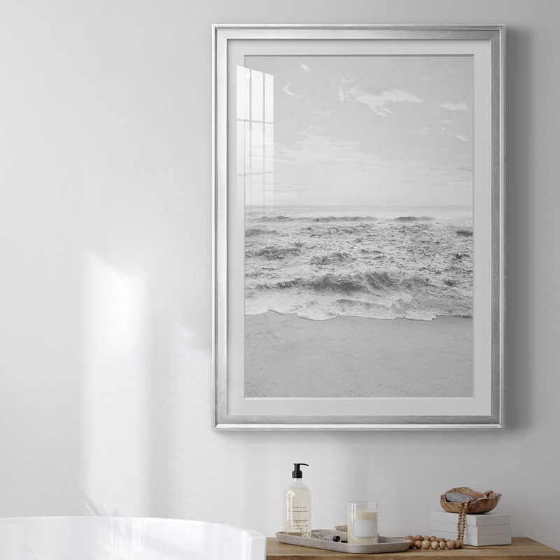 «Gentle Tides I», reproduction encadrée de qualité supérieure, Argent, H 30,5 po x l 22,5 po x P 1 po