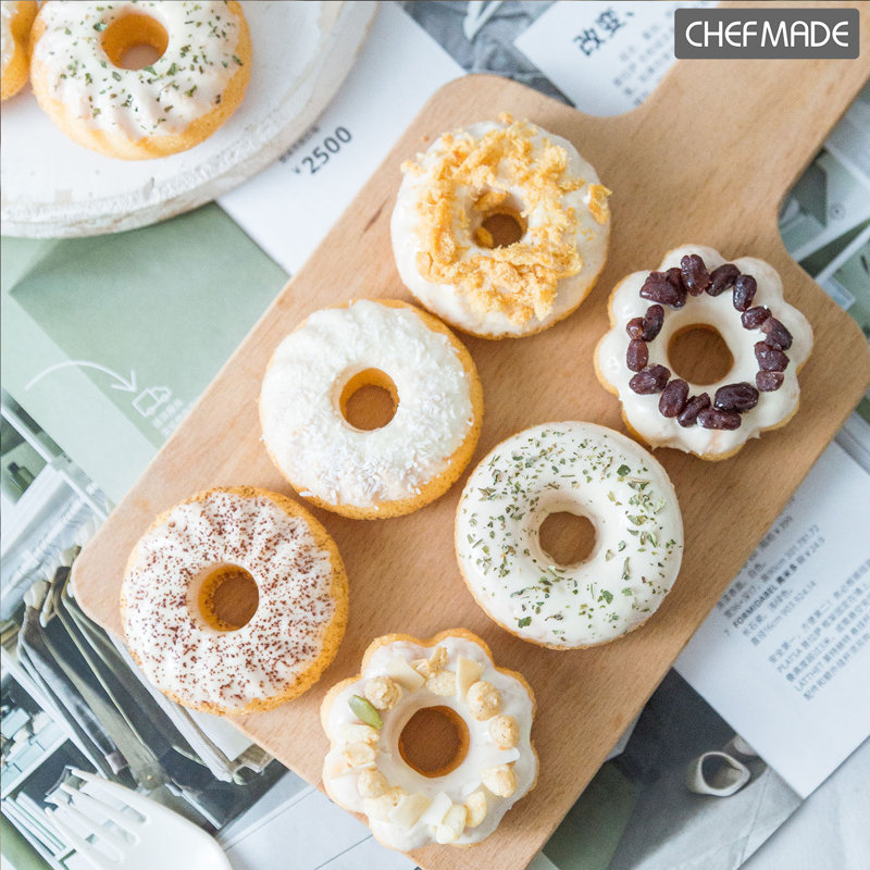 CHEFMADE Donut Pan, Nonstick 12 Cavity Pattern Doughnut Pan for Baking
