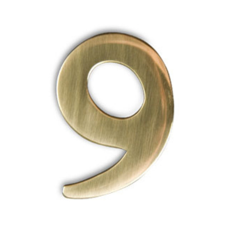 Numéro de laiton, 9