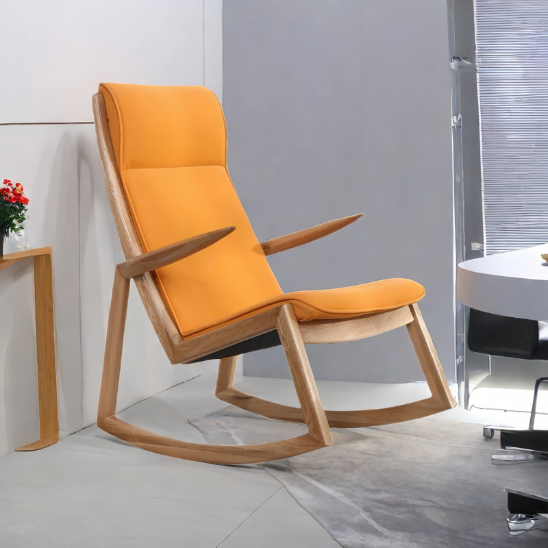 Chaise berçante en bois massif