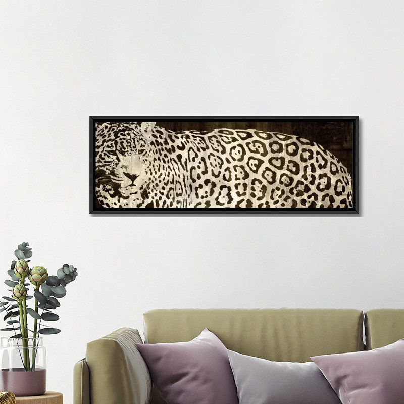 «Leopard Encounter», impression sur toile, H 16 po x l 48 po x P 1,5 po, Toile tendue
