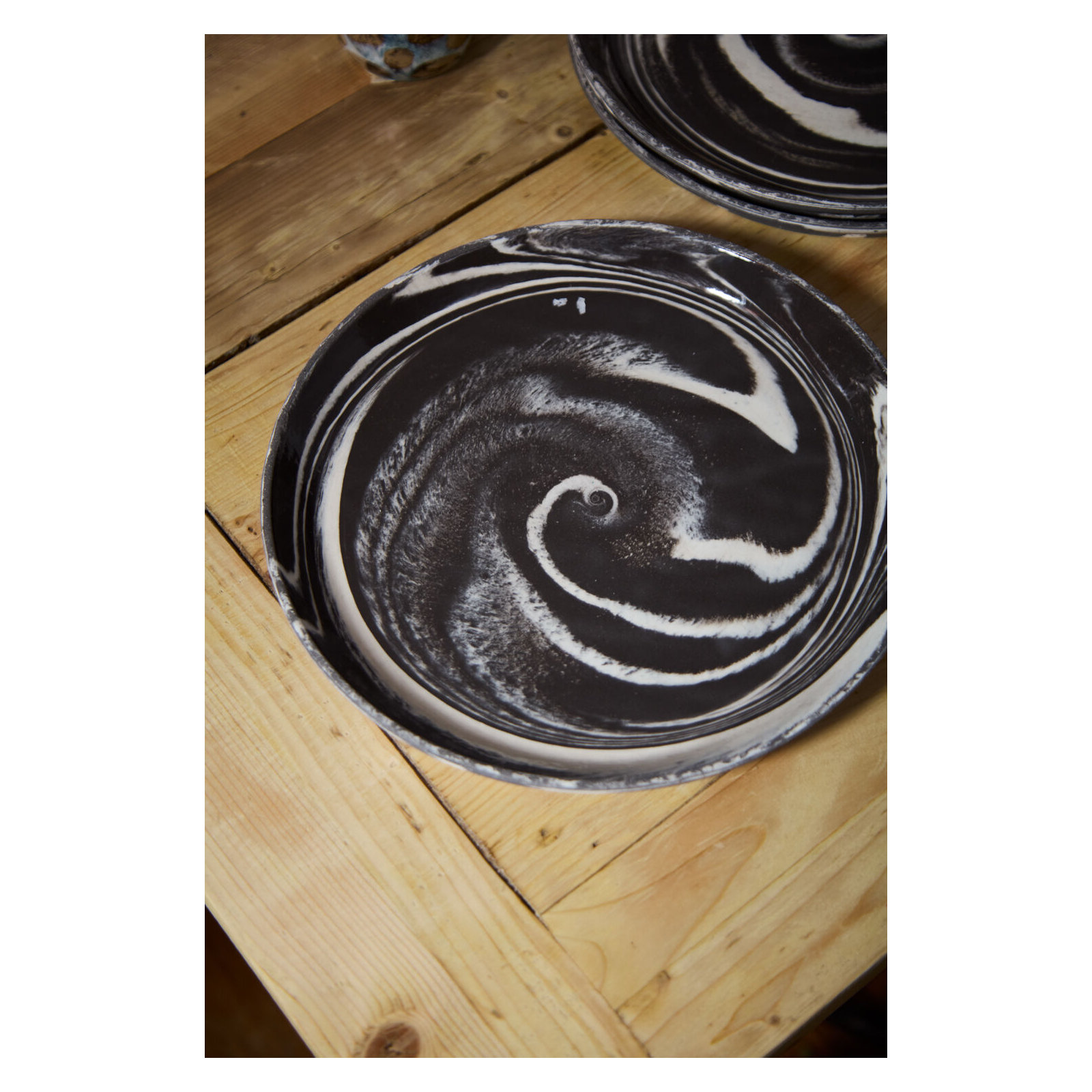 Marbled Charger 12"