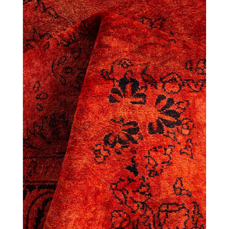 Fine Vibrance One-of-a-Kind 4' 1" X 5' 10" Hand Knotted Area Rug