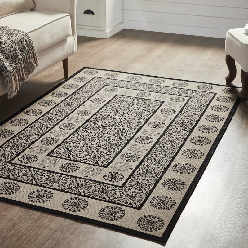 Custom House Flatweave Washable Geometric Indoor / Outdoor Rug, Rectangle 4' x 6'