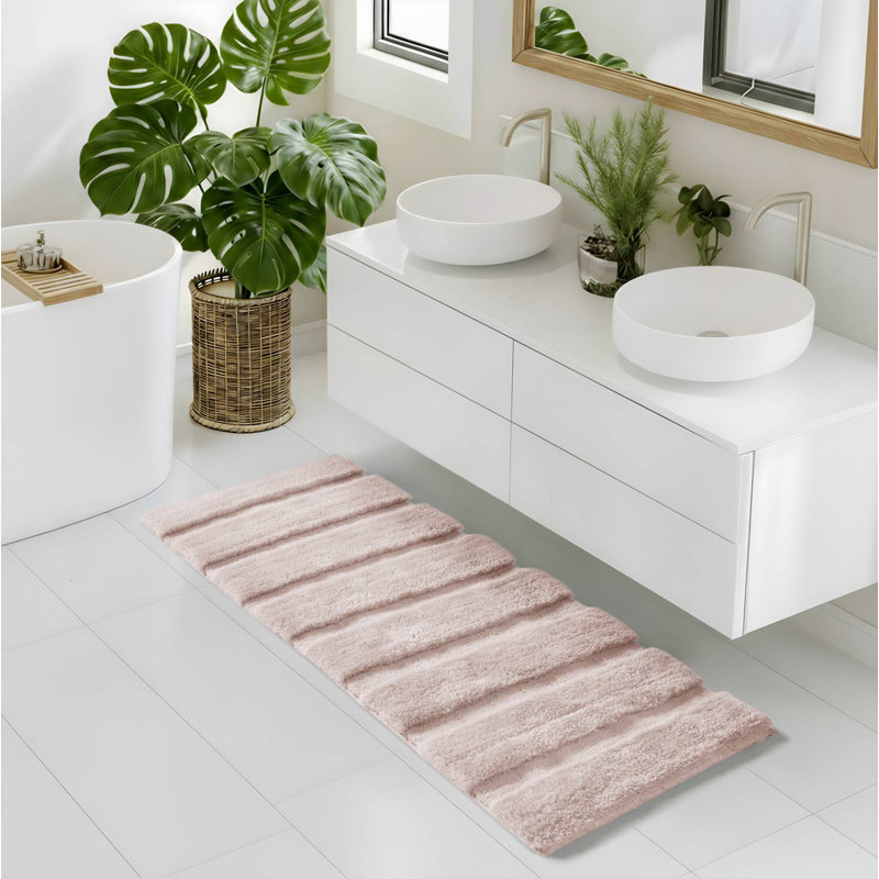 Tapis pour salle de bain touffeté Pearl Channel Blush 1500 g / m² texturé 24 po x 58 po, Rosé, L 24 po x L 58 po
