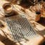 Impression monochrome de courbes de Bauhaus-1228574669-1233272266-1233272276