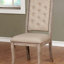 Chaises de salle à manger modernes de 2 pièces de style transitionnel en bois massif de couleur beige rustique avec dossier en bois massif et garniture cloutée pour la maison